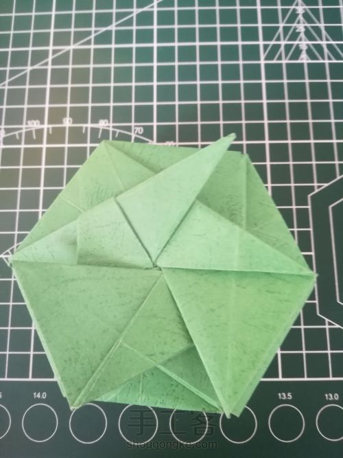 六边折纸盒 第24步