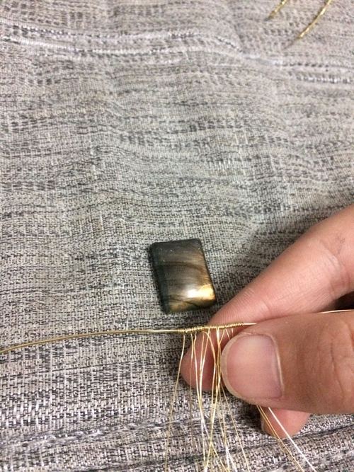 两用款拉长绕线吊坠 第7步