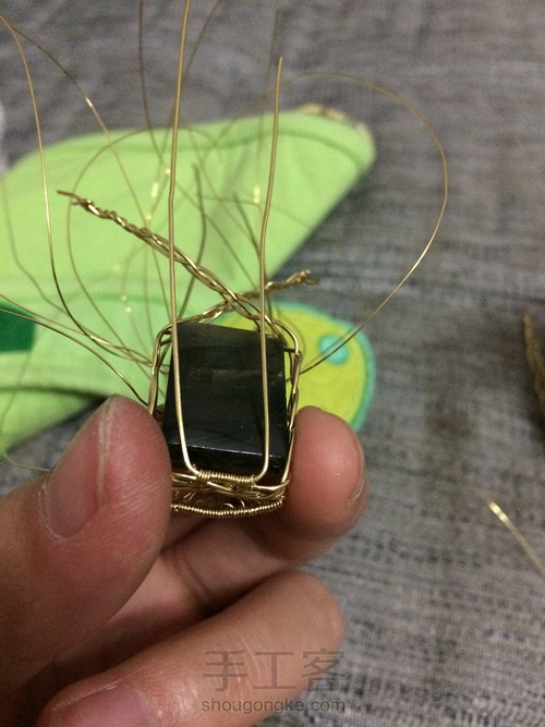 两用款拉长绕线吊坠 第12步