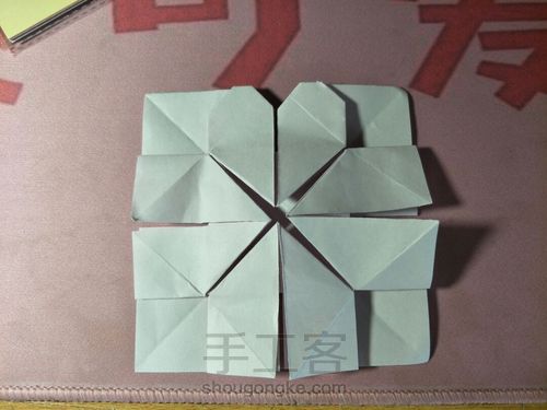 简单的爱心花球 第16步