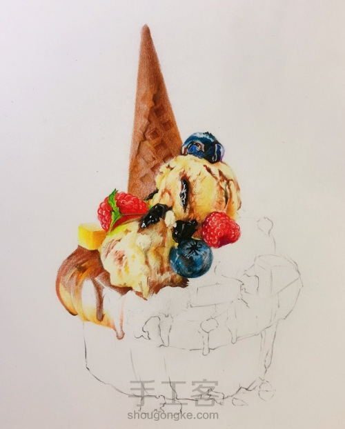 彩铅手绘冰淇淋蛋糕 第6步