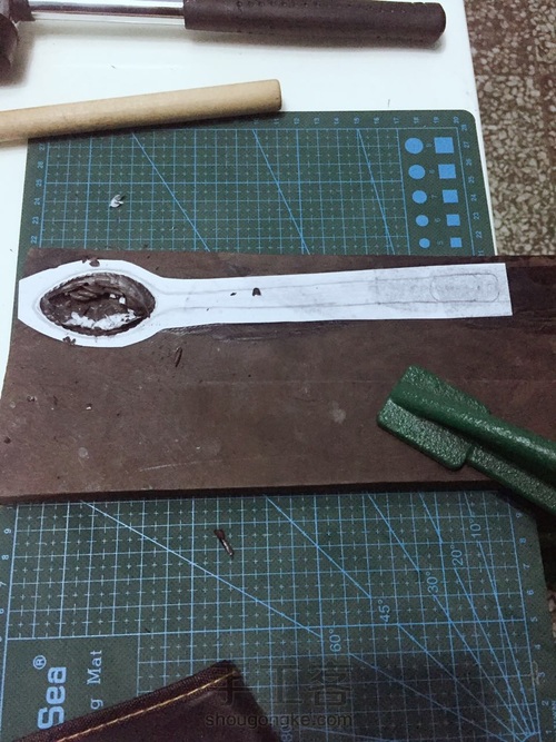 新手司机挖勺子 第6步