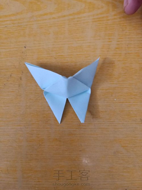 简单的纸蝴蝶 第7步