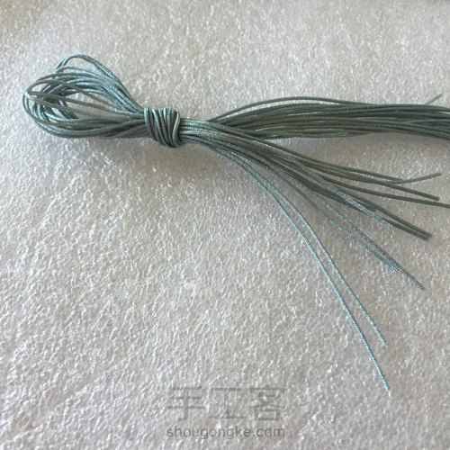 单色森系图形手链 第1步
