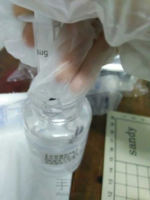 美美哒——滴胶热缩片 第2步