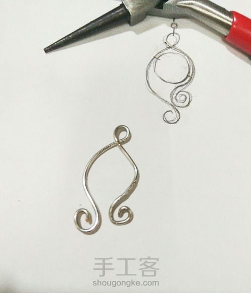 绕线珍珠耳坠。基础 第3步