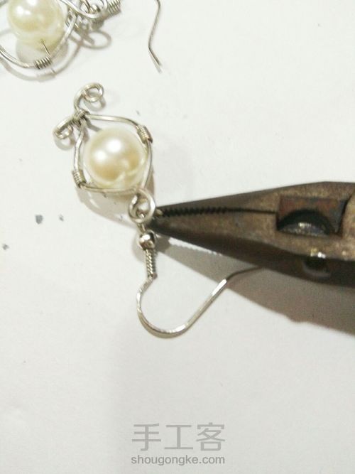 绕线珍珠耳坠。基础 第6步