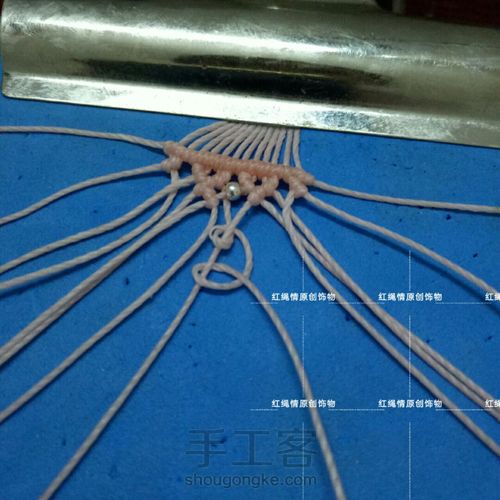 创意玉米手绳 第19步