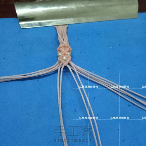 创意玉米手绳 第31步