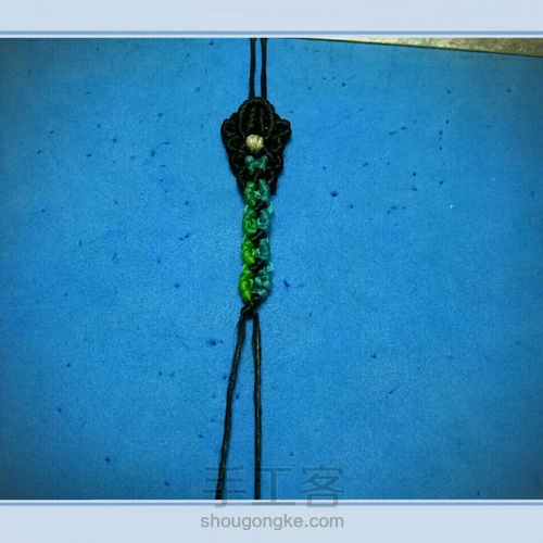 百搭吊坠花头 第27步