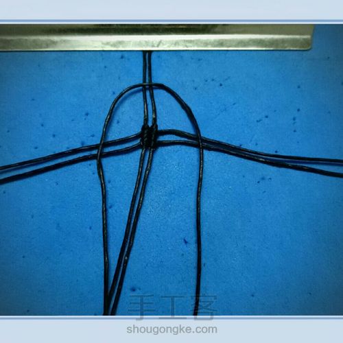 百搭吊坠花头 第7步