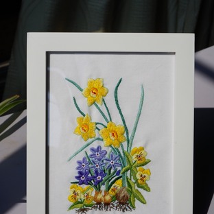 【刺绣】植物刺绣—水仙花、石蒜、角堇