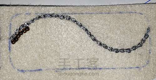 珠绣发夹 第1步