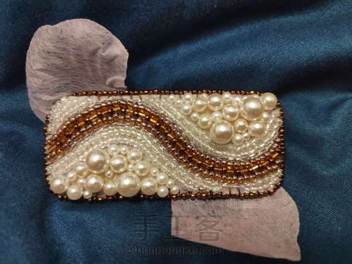 珠绣发夹 第6步
