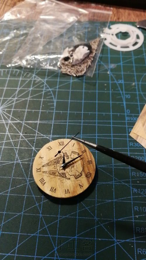 制作一块木头手表 第10步