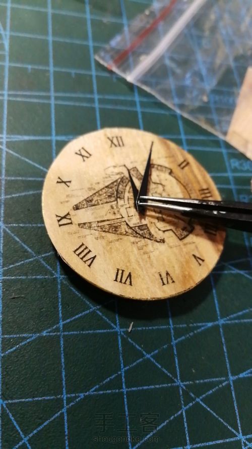 制作一块木头手表 第9步