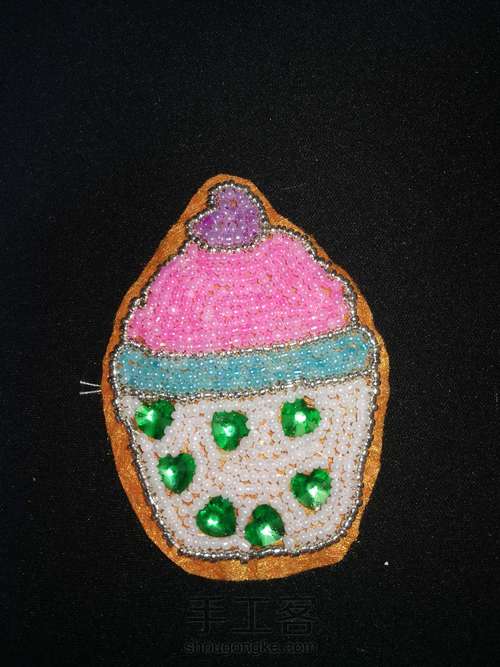 冰淇淋胸针 第7步