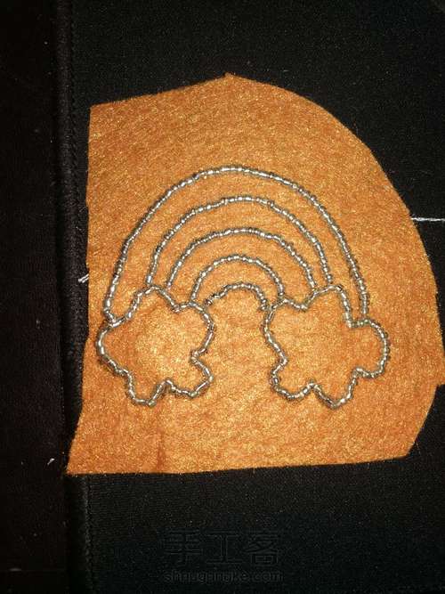 彩虹🌈胸针 第3步