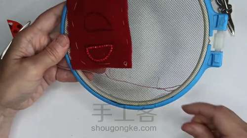 瓢虫胸针 第1步