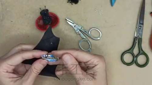 瓢虫胸针 第21步