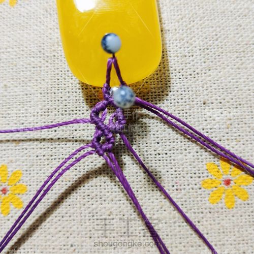 菱香…项链绳 第4步