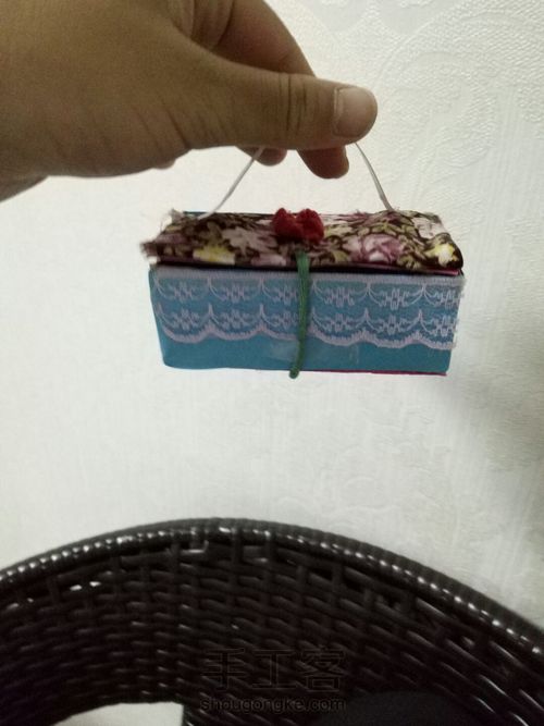 牛奶瓶收纳盒 第5步