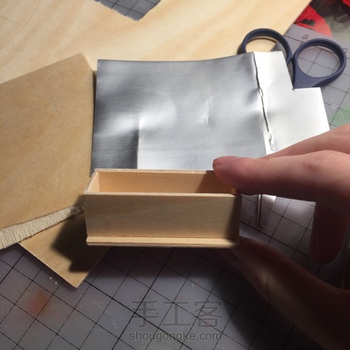 制作炸鸡店油炸炉 第1步