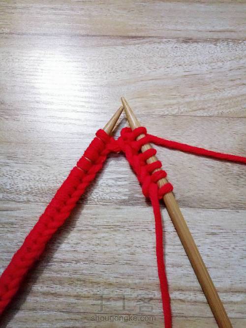 玉编织与麻花的结合花样编织 第22步