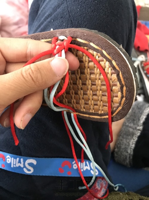 编织立体蝴蝶凉鞋 第2步