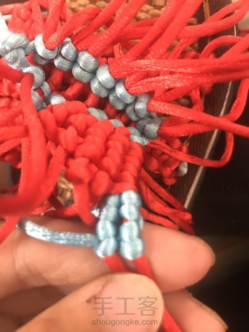 编织立体蝴蝶凉鞋 第16步