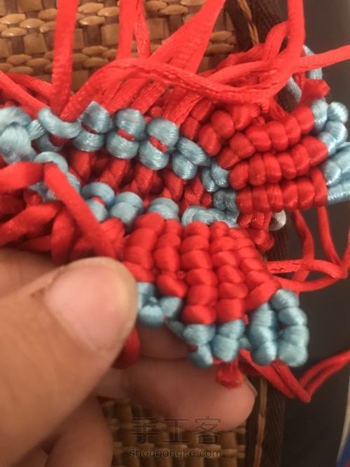 编织立体蝴蝶凉鞋 第20步