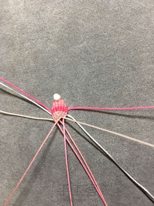 带珠渐变小莲花 第30步