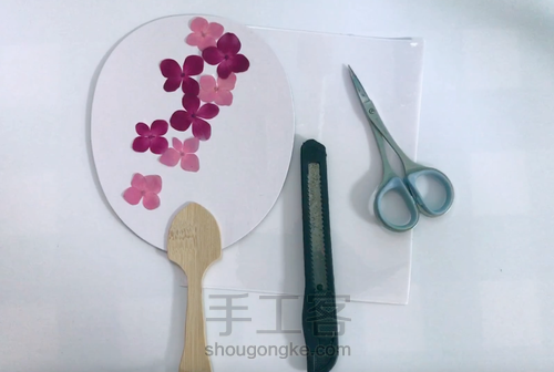 diy夏日和风压花扇 第3步