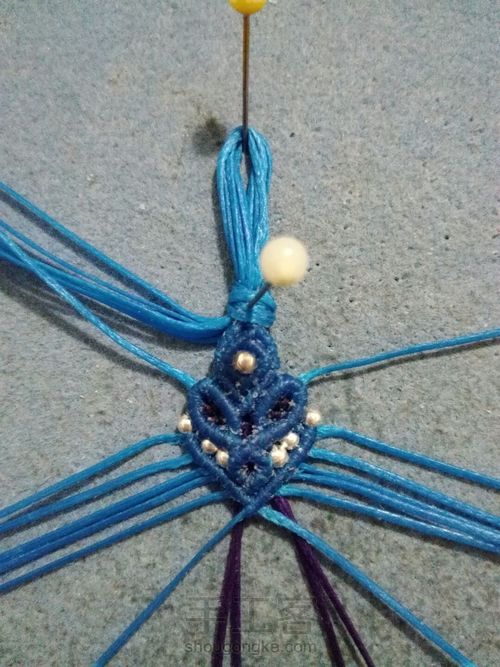 线头版吊坠 第21步