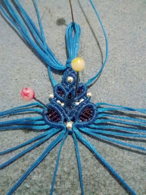 线头版吊坠 第29步