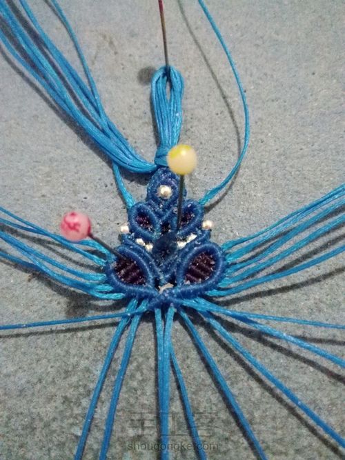 线头版吊坠 第30步