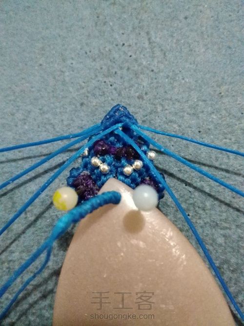 线头版吊坠 第46步