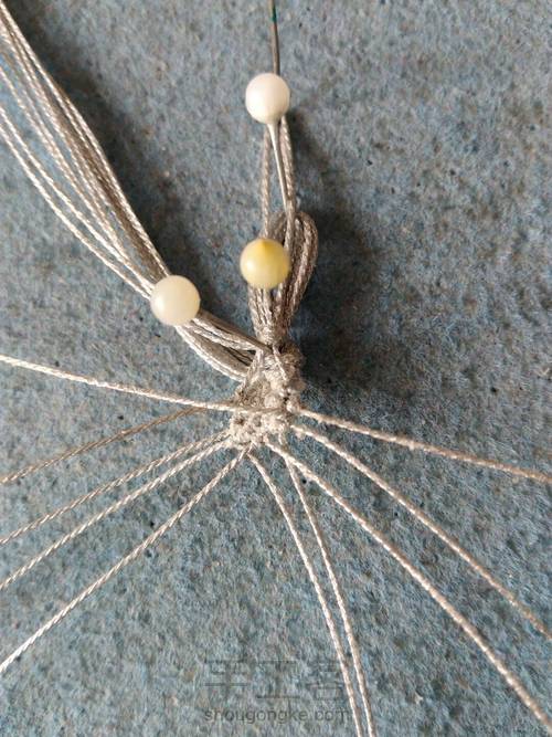 简易双花免挂线包小厚石 第33步