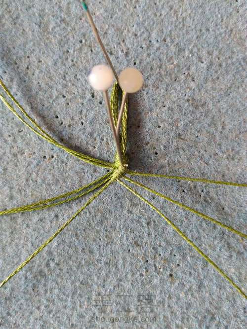 翡翠南瓜耳坠 第2步