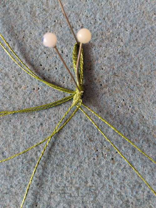 翡翠南瓜耳坠 第4步