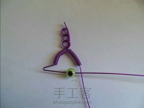 铝线手工，孔雀头部 第6步
