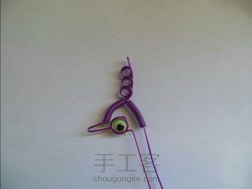铝线手工，孔雀头部 第7步
