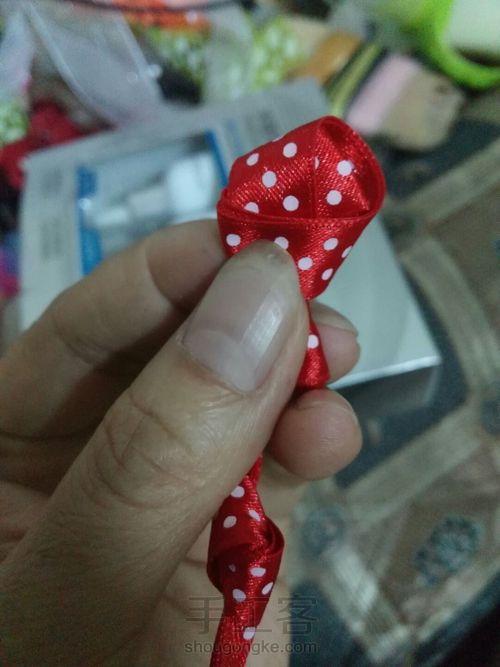 扭节玫瑰 第3步