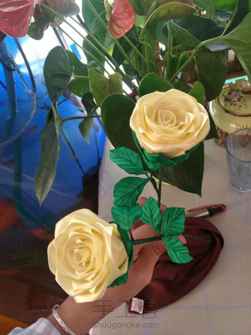 丝带玫瑰花叶子 第12步