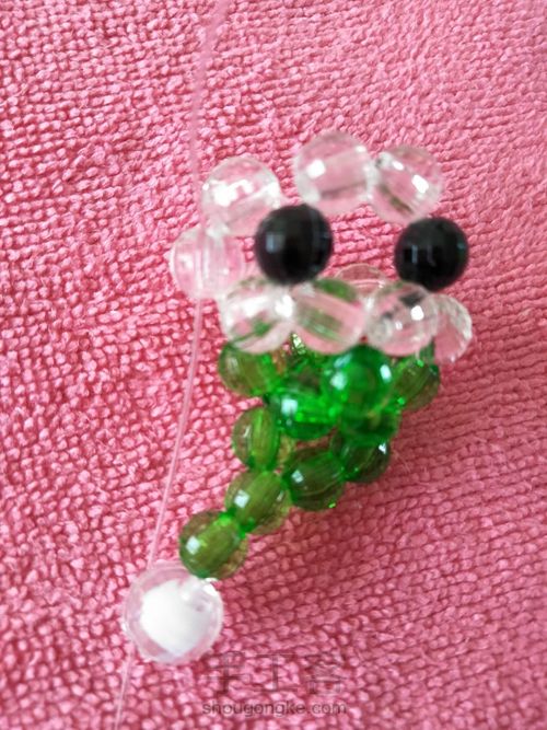 圣诞老人挂件 第8步