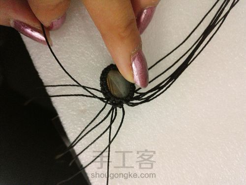 绳编锁骨链 第3步