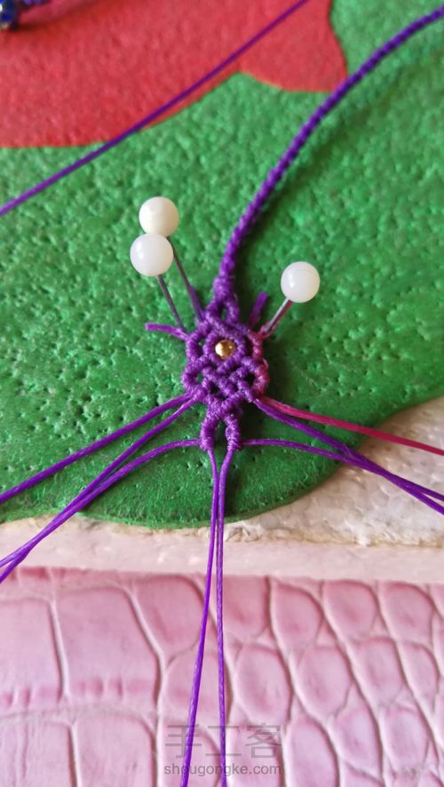 琥珀挂绳尾扣 第22步