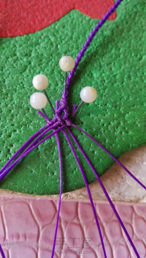 琥珀挂绳尾扣 第7步