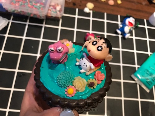 奶油胶美瞳盒(造出微景观) 第8步