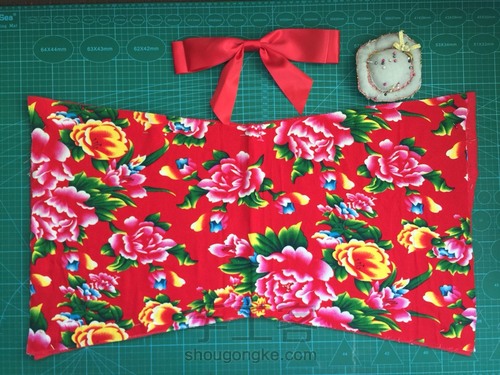 东北大花布包 第4步